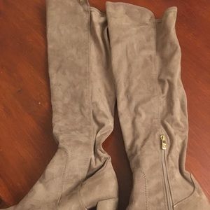 Over knee boots